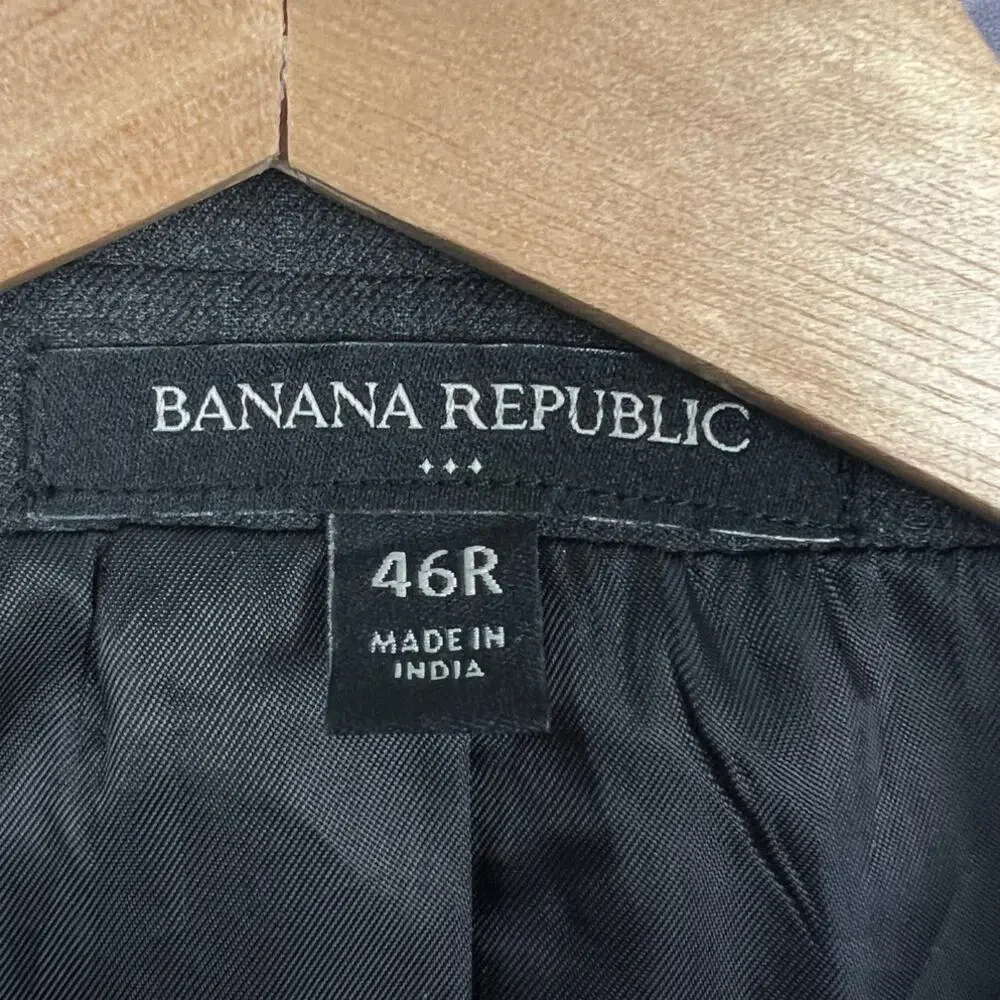 Banana Republic Mens 46R Preppy Minimalist Professional Office Pinstripe Blazer‎